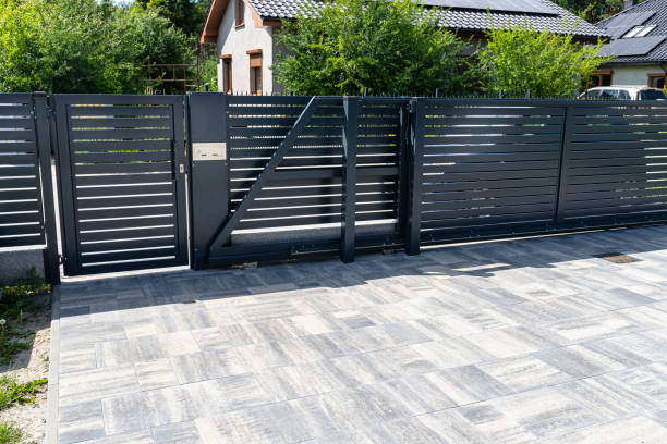 Best Driveway Pavers Installation  in Carpentersvle, IL